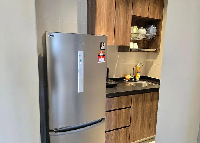 Cozy 2 Bedrooms 4 Pax Menjalara Near Desa Park City