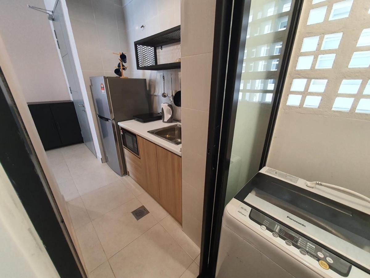 Cozy 2 Bedrooms 4 Pax Menjalara Near Desa Park Kuala Lumpur