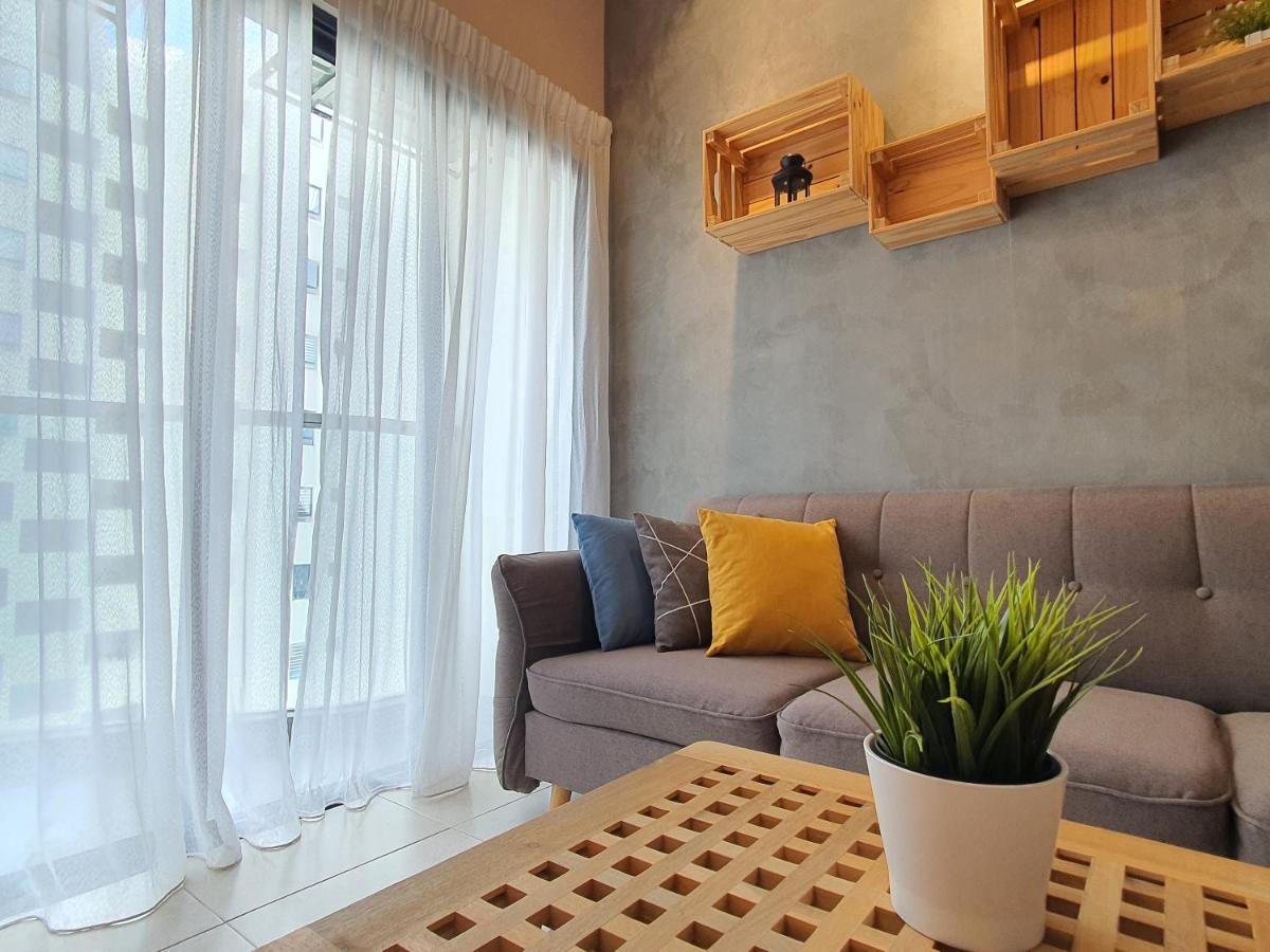 Cozy 2 Bedrooms 4 Pax Menjalara Near Desa Park Kuala Lumpur