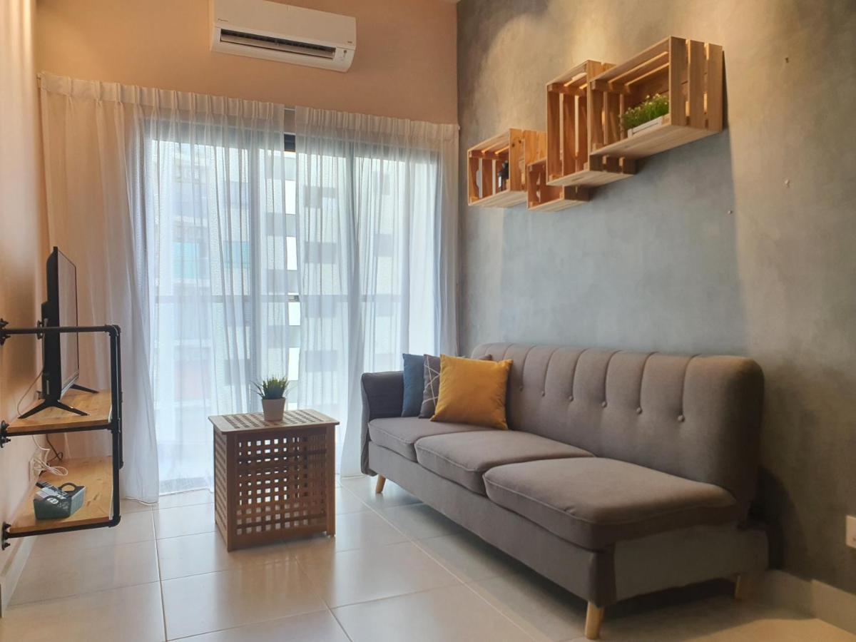Apartment Cozy 2 Bedrooms 4 Pax Menjalara Near Desa Park Kuala Lumpur